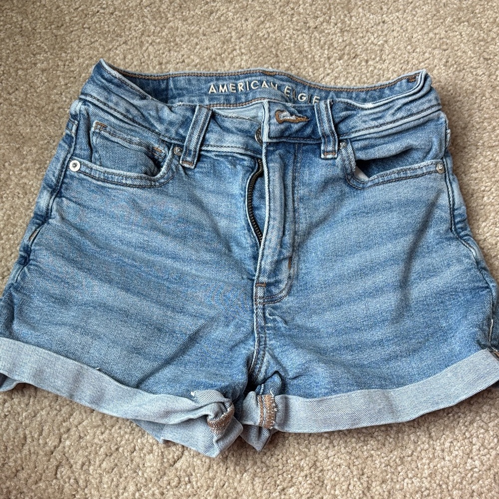 American Eagle Outfitters Medium Blue Denim Roll-Cuff Women's Shorts
